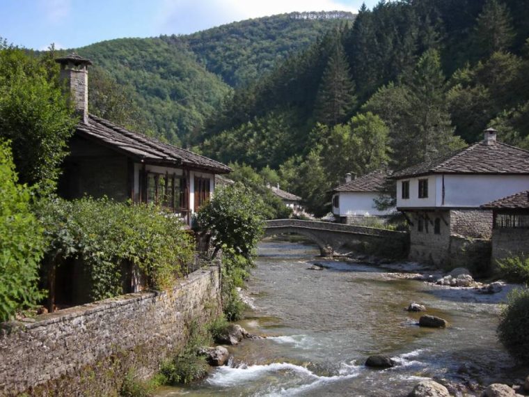 Underrated Slow-Travel Destinations in Eastern Europe for Culture, Nature and Local Food