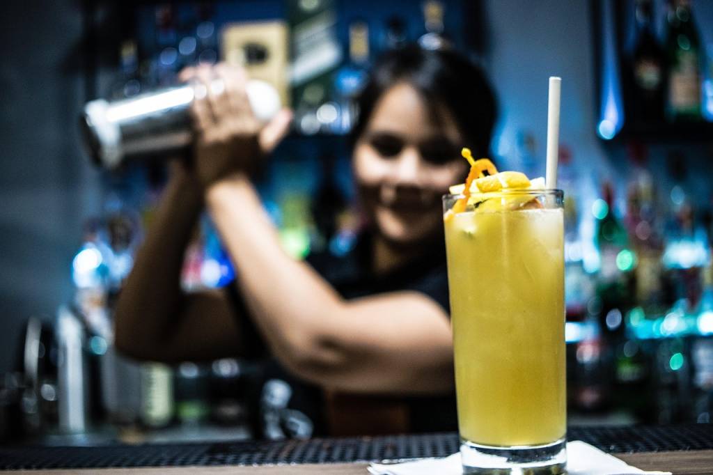 Refreshing summer cognac cocktails with a twist